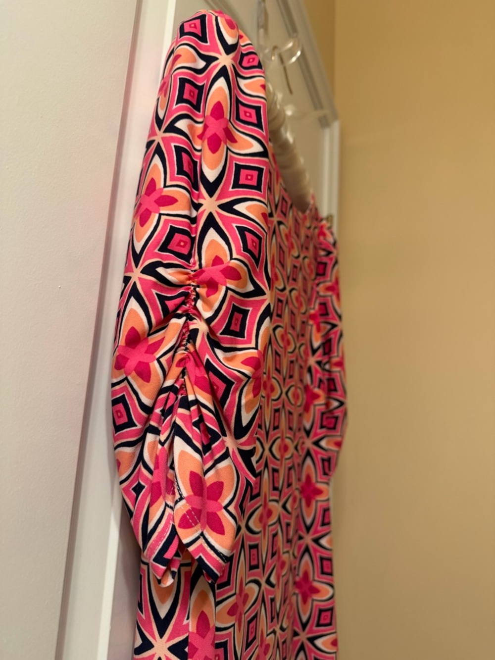 NWOT Eliza J Pink and Black Geometric Half Sleeve Dress Women Size 10 - Picture 2 of 11